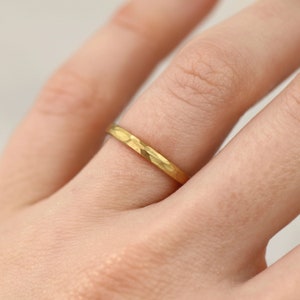 Hammered Gold Ring, Thin Wedding Band, Matte Gold Tungsten Ring, 2mm-4mm Mens Womens Wedding Band, Simple and Unique Ring, Ring Engraving image 2