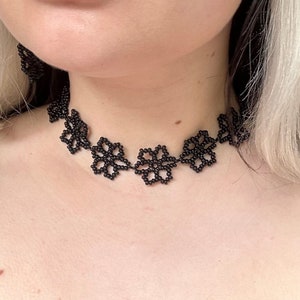 Handmade Beaded Black Flower Choker: Glass Seed Bead Necklace