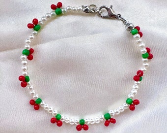 Beaded cherry & pearl bracelet | Cherry bracelet | Pearl bracelet