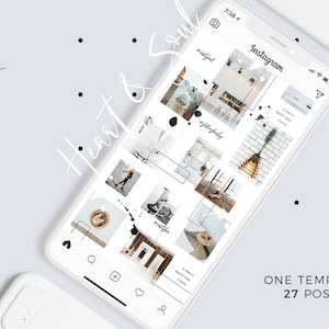 Puede incluir: Una maqueta de teléfono inteligente blanco que muestra una cuadrícula de 27 publicaciones de Instagram. Las publicaciones presentan una variedad de imágenes, que incluyen una bicicleta, una taza de café y una pared de ladrillo. El texto "Heart & Soul" está escrito en cursiva en la pantalla. El texto "ONE TEMPLATE 27 POSTS" está escrito debajo del teléfono.