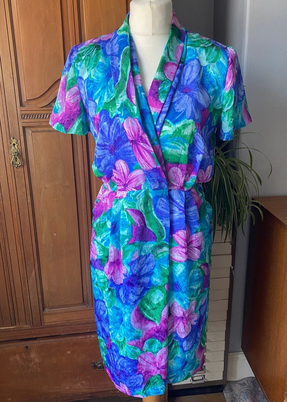 80s wrap style dress. Silky pink, green and blue f