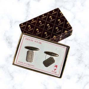 Vintage Stratton Gold Tone Cufflinks | Geometric Design | Original Box | Made in England | Stylish Men&#39;s Accessory | Gift Idea
