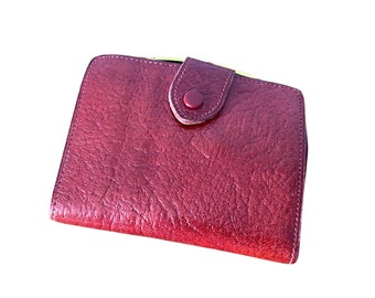 1960s Red Leather Clasp Top Purse/Wallet | Dark Red Textured Leather | Made in England | Practical & Stylish | Great Gift Idea