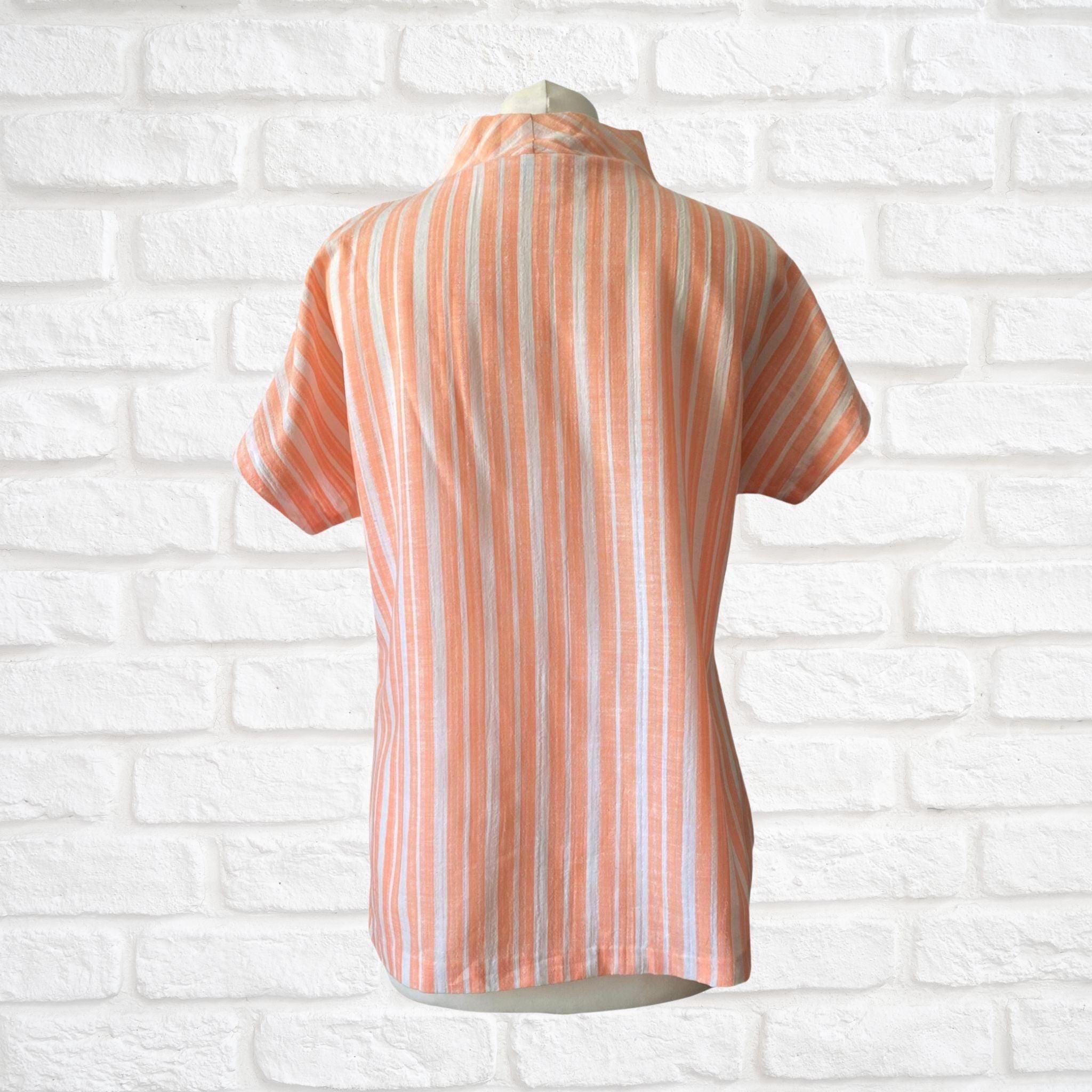 60s Striped Top. Lightweight Peach and White V Neck Vintage Shirt