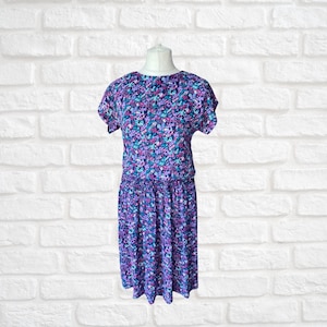 Vintage 80s Floral Midi Dress | Tea Dress | Blouson Style | Patty O&#39;Neil | Dark Blue Ditsy Flower Print Approx  U.K. size  14-16