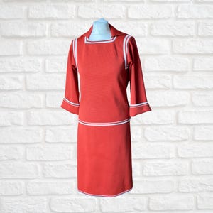 Vintage 1920s style Howard Wolf burnt orange and white skirt suit, 70s two piece co-ord with sailor style collar. Approx UK size 10-12
