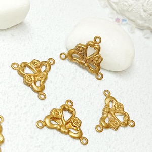 European raw brass connector with flower elements and three loops Set of 4 pcs