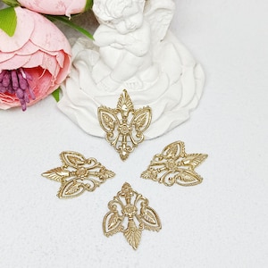 Brass Filigree Embellishments – Vintage Style Stamping for Jewelry Making, Hats, Bags, Historical Costumes, DIY Crafts 4pcs