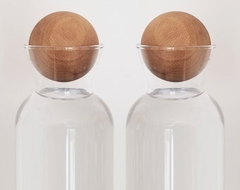 2-Piece Evergreen Solid Wood Sphere Caraf/Bottle Cap