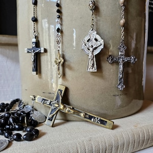 Vintage rosary. Catholic rosary with medals. Vintage prayer beads.