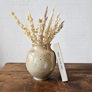 Handmade neutral pottery vase. Vintage studio pottery vessel.