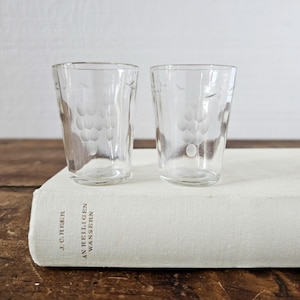 Vintage Etched Cordial Glasses: Grape Leaf Design, Set of 2