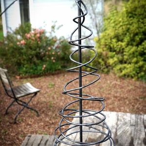 Metal Tree / handmade tree sculpture / garden art decoration / outdoor sculpture / plant supports / handmade welded art afbeelding 9