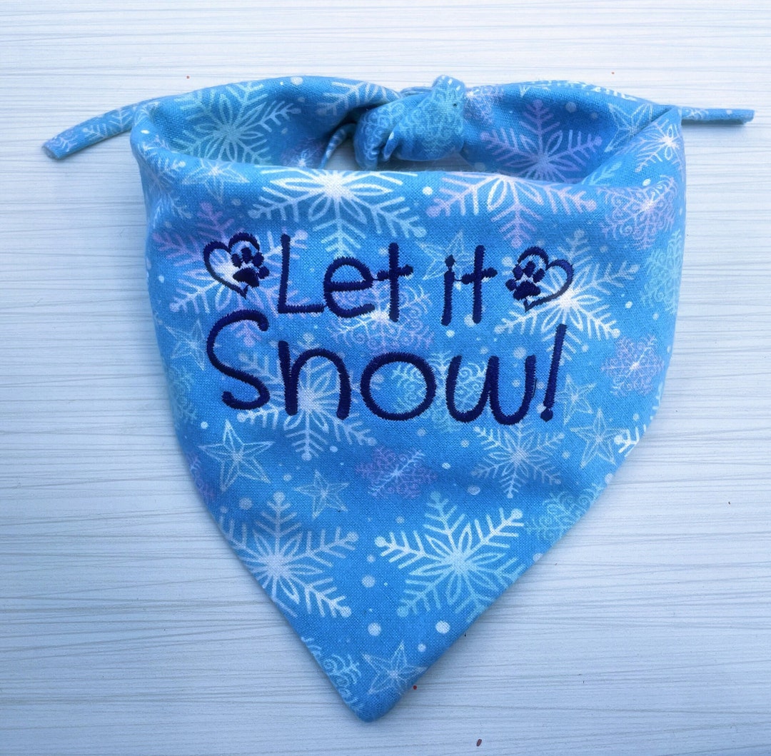 Christmas Bandana/ Blue Snowflakes Dog Bandana/scout /custom Dog
