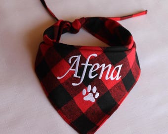 Personalized Buffalo Plaid Dog Bandana: Embroidered Cotton Pet Scarf