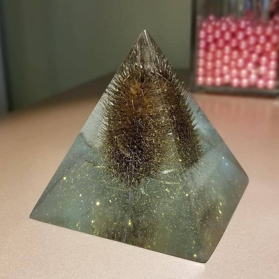 Resin Pyramid Pyramid of Thorns | Etsy Pyramid pillow | Etsy