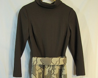 Is it good... Nope. "It's Better" Brown Ribbed Geometric Abstract Belted Polyester Knit Dress Bust 34" Waist 24" MINT unworn condition 60's!