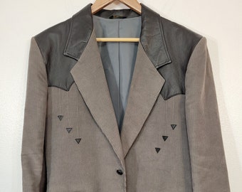 Howdy! Vintage 1980s Pioneer Wear western gray corduroy genuine leather trim sport coat jacket men's size 44 made in Albuquerque USA darts!