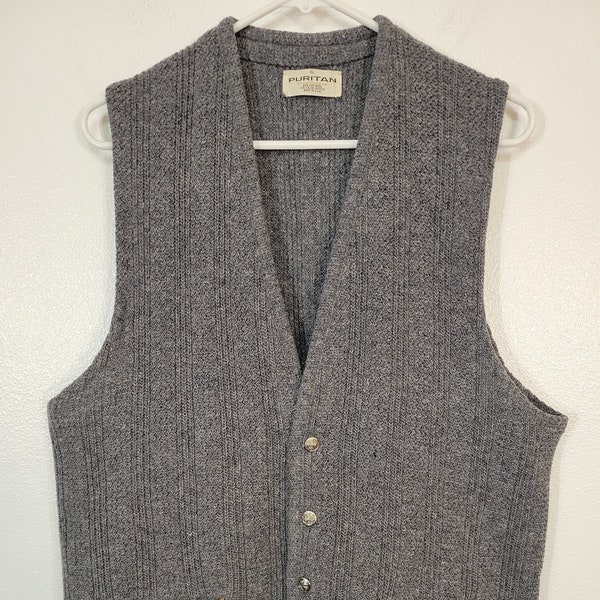 Prep! 60's Puritan wool blend button front sweater vest, gray, leather accents, gray, men's XL, fancy metal buttons, near mint cond.!