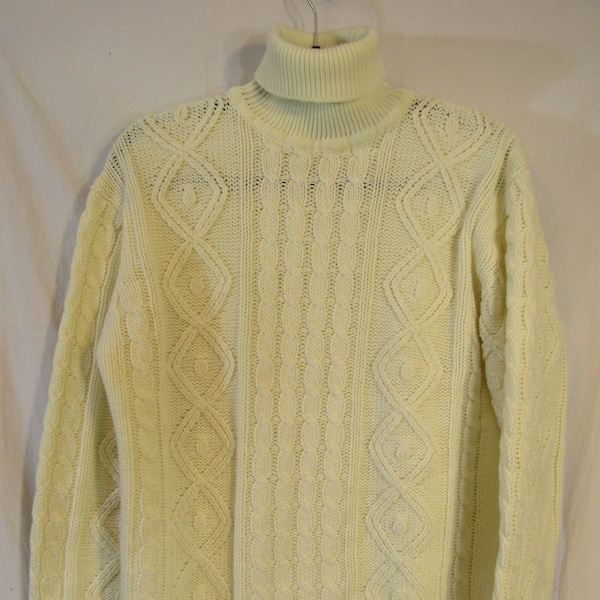 Vintage Match Ups by Jack Fraser 1970s? Cream Cable Knit Fisherman Turtleneck Acrylic Knit Sweater Women's M Bust 44" near mint soft & warm