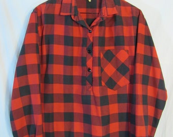 Vintage 1980s Sears The Fashion Place Women's black and red buffalo Plaid 1/2 button Pullover Blouse Size S Bust 40" near mint condition!