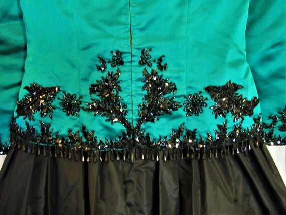 Vintage 1980s? Victoria Royal Ltd. Green Satin Bl… - image 5