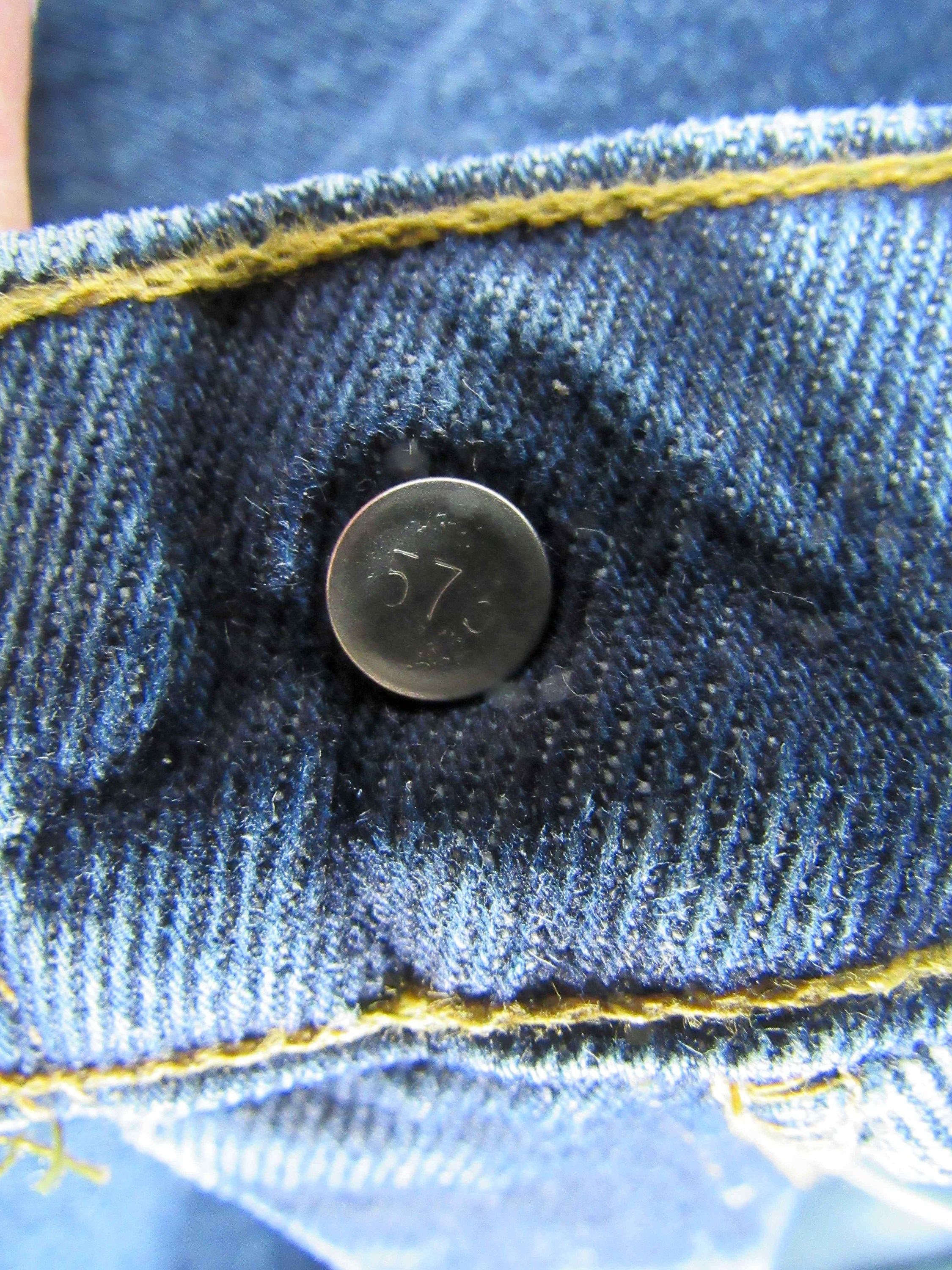 Levi's ロゴディスプレイ Levi's ロゴディスプレイ Levi's Flagship