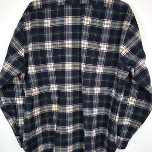 Pendleton wool men's xl plaid shirt! Authentic Dress Gordon Tartan, red green and black. Superb condition, no wear/holes, etc.! immagine 7