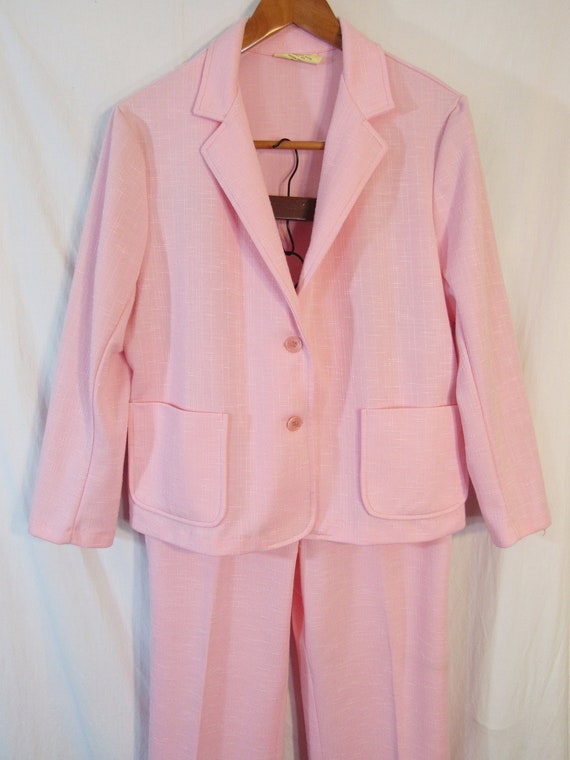 Vintage 1970s Sears Women's Pants Suit, Jacket Bust 42 Pants Tag Size 14  Petite 31 X 28 Elastic Relaxed, Pink Textured Polyester 
