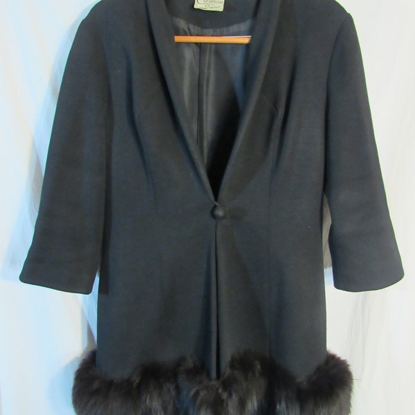 Vintage 1950s Claralura of California women's Bust 36" wool single button coat with fur hem trim, nearly unworn, black/black fully lined