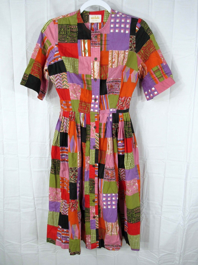 Boho 60's Vintage Michele of Miami Button Front Short Sleeve Shirt Dress Size 18 P2P, 12 Across Waist, Multicolor Patchwork Pattern Print image 1