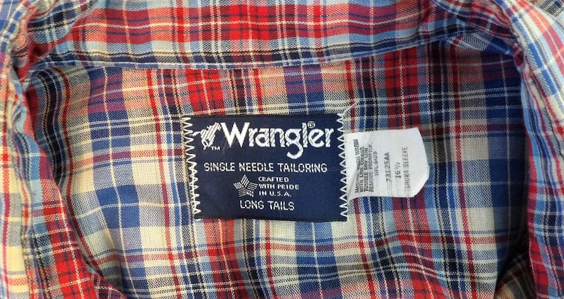 Wrangler Long Tails PolyCotton Western Plaid Pearl Snap Short Sleeve Shirt Men/'s 16 12 Chest Across 24 Made in USA