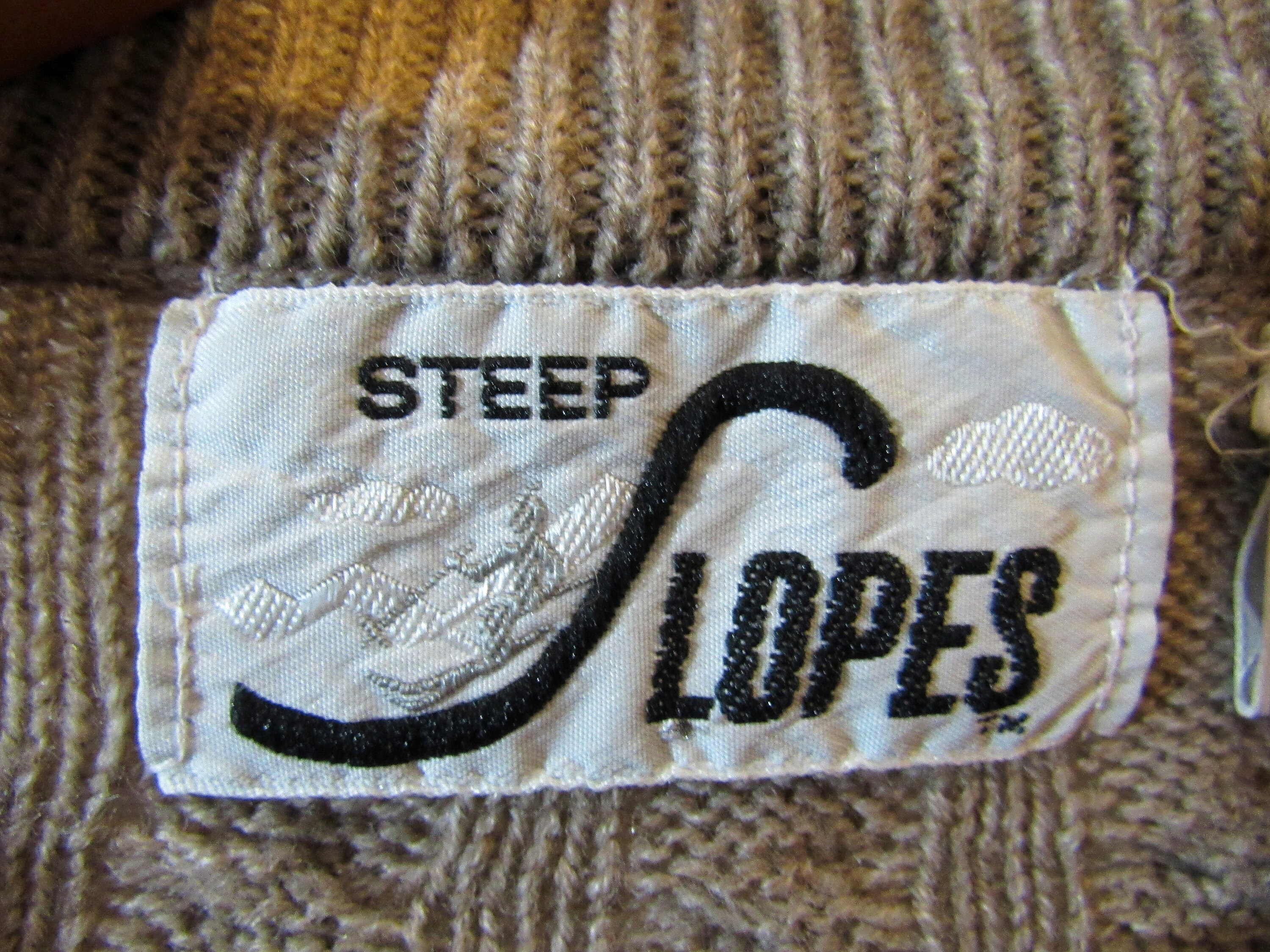 80 年代のビンテージ Steep Slopes レディース ノルディック柄スキー 