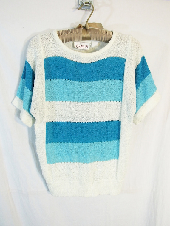 Hit the mall! 1980s Vintage Shapely Knits Women's 