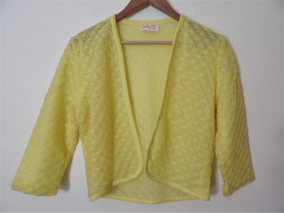 Vintage 1960's Gentex Yellow Lace Open-Front Card… - image 1