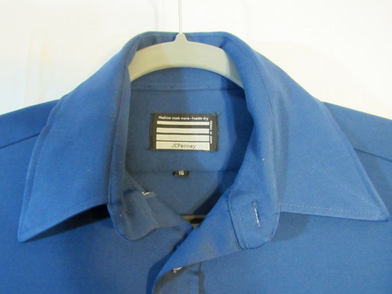 Sin usar MINT Vintage 1970s JCPenney Hombre Solid Blue camisa de