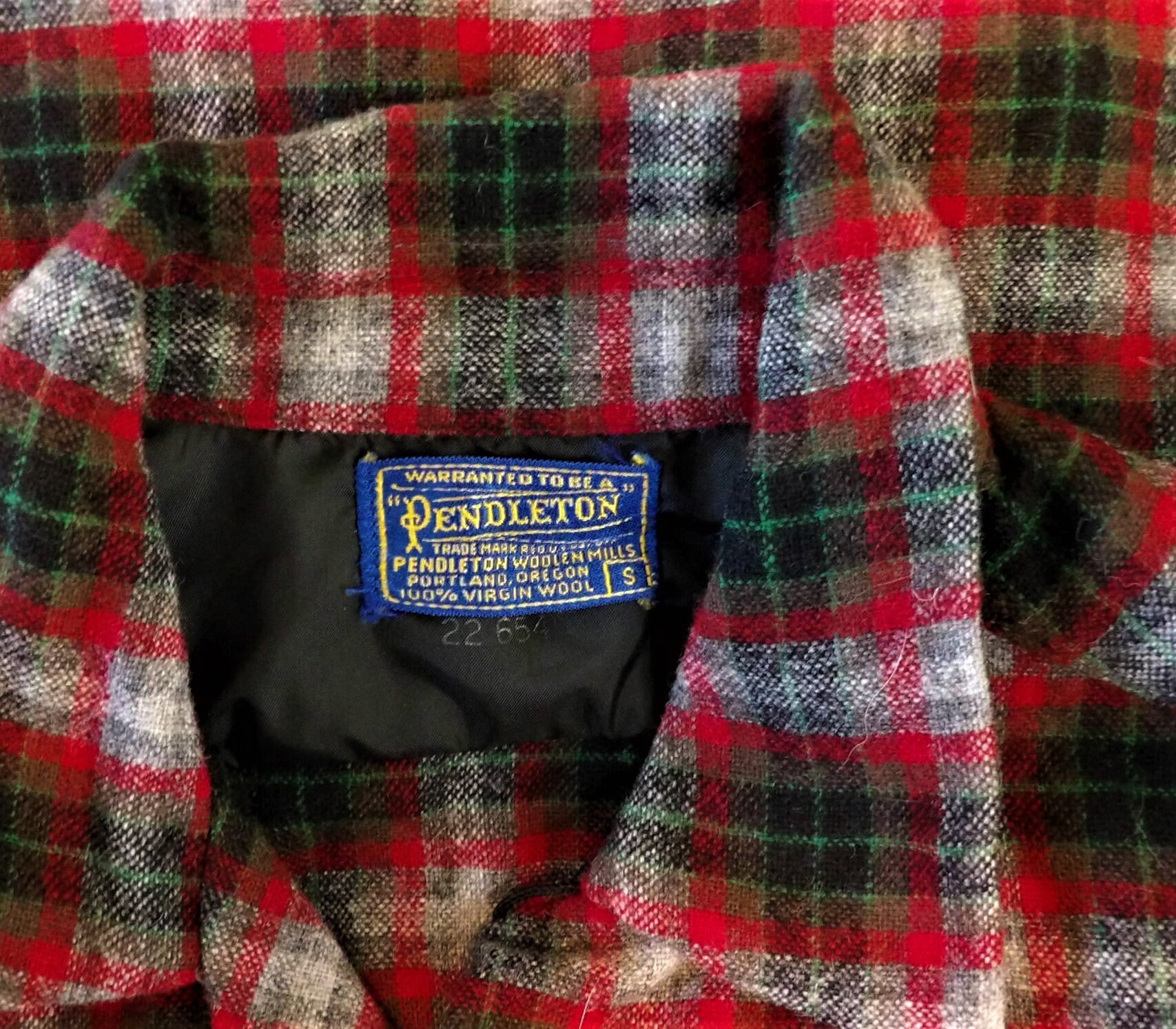 Vintage 1960s? Pendleton Woolen Mills Board Shirt Green Vintage 1960s? Pendleton Woolen Mills Board Shirt Green