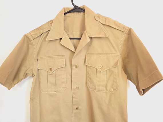 Vintage U.S. Military tan cotton uniform short sl… - image 3