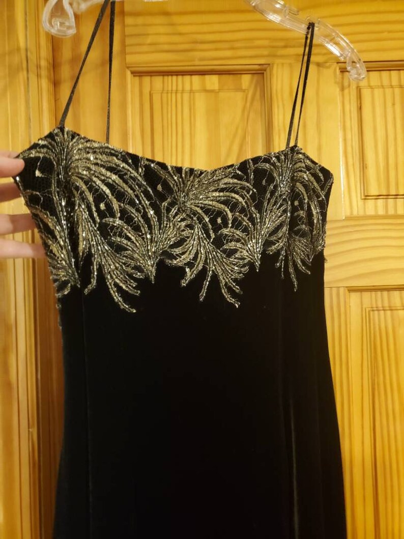 Carmen Marc Valvo Black Beaded Velvet Dress wBolero Jacket sz 10
