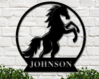 Custom Horse Sign, Horse Metal Sign, Personalized Horse Gift, Custom Horse Gift, Metal Name Sign, Farmhouse Decor, Outdoor Family Name Sign