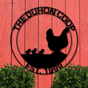 "Personalisiertes ""Hühnerstall""-Schild, benutzerdefiniertes Hühnerhaus-Schild, ""Unser kleiner Coop""-Zeichen Metallschild, Metall-Henne und Küken, Chics."