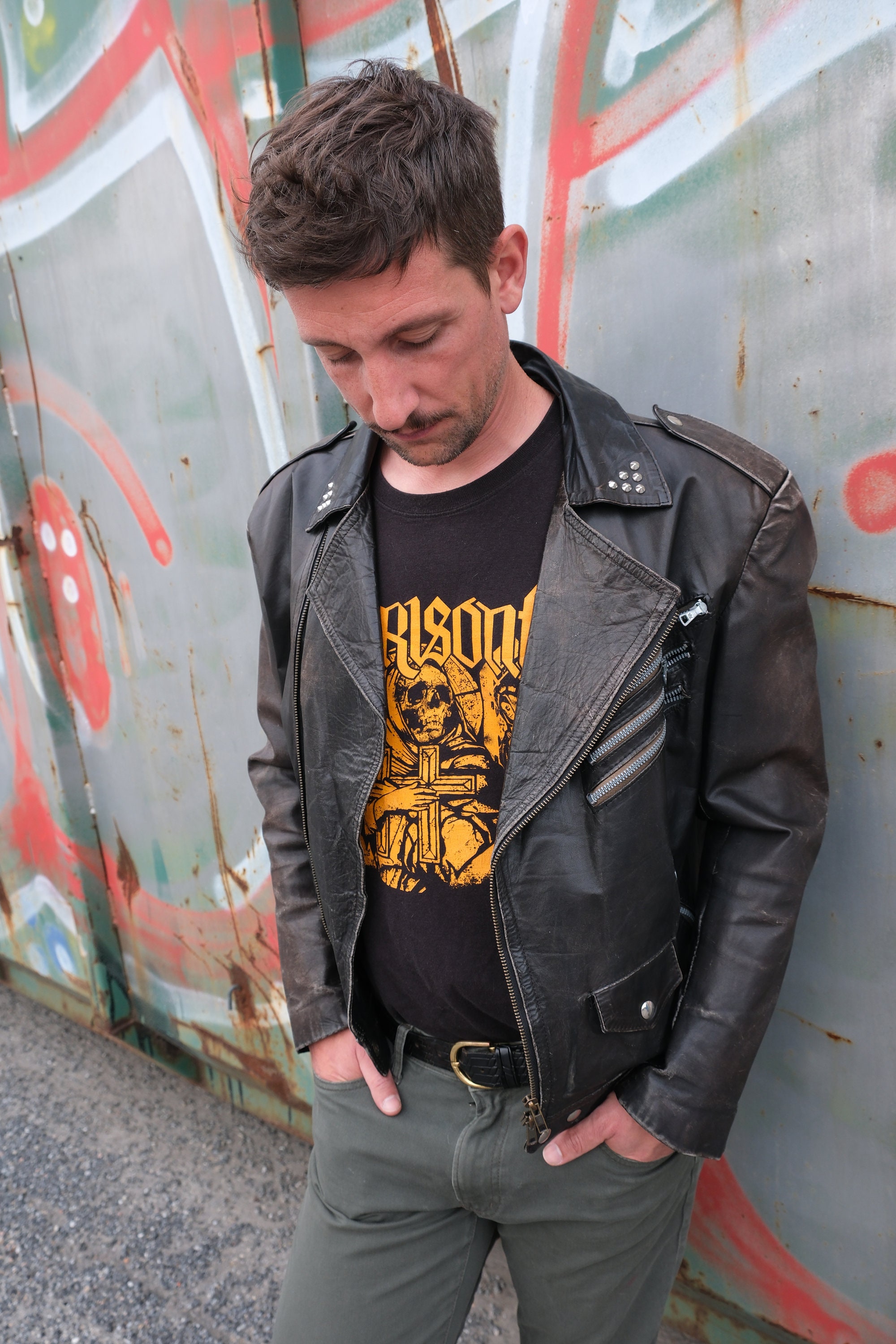 Wolf bulit cheap leather jacket