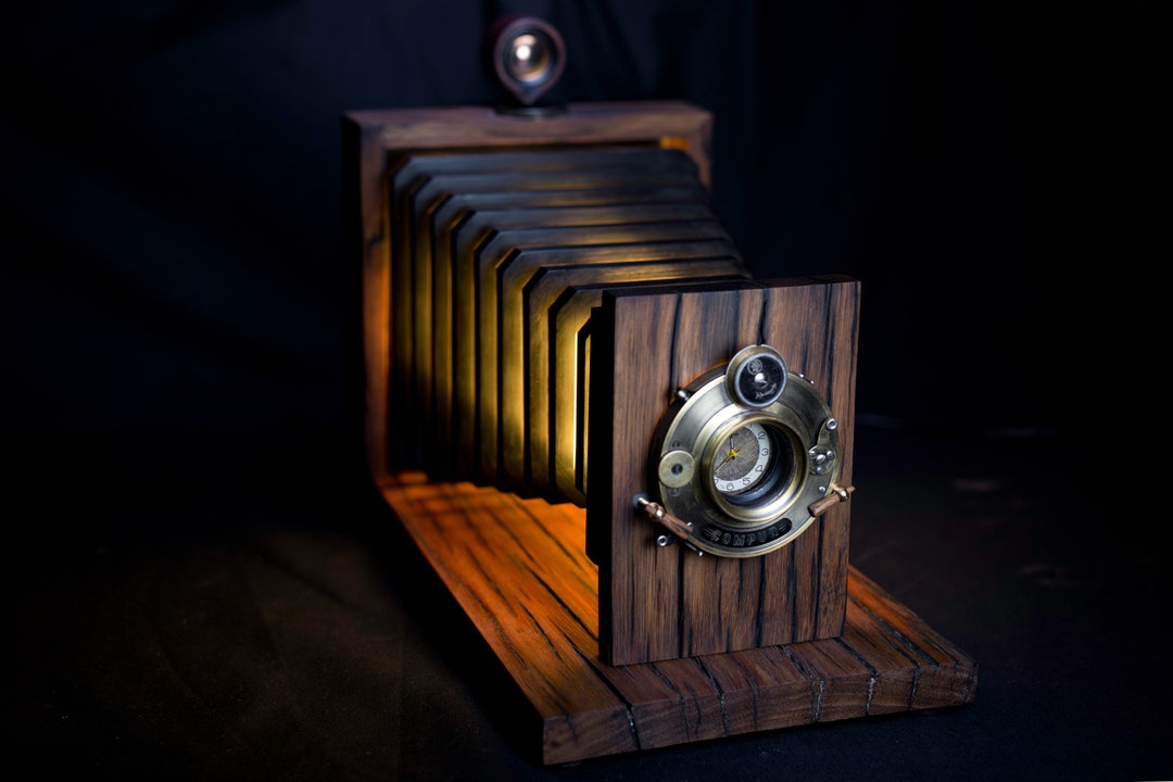Light Leak 3 - Shutter Camera Clock & Light - Etsy