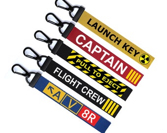 Set of 5 x Flight Crew  key Chain Keyring Luggage Tag Zipper Pull Bag pull to eject crew Key Ring