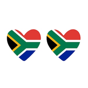 Puede incluir: Dos diseños en forma de corazón con los colores de la bandera de Sudáfrica: rojo, verde, amarillo, negro y azul.