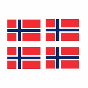 以下が含まれることがあります： 赤、白、青のノルウェーの国旗が4つ。それぞれの旗は赤い背景に中央に青い十字架があります。十字架は旗の端まで伸びています。