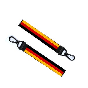 German Flag Key Chain Keyring Luggage Tag Zipper Pull Bag Germany Key Ring