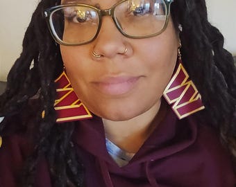 Oversized lightweight Commanders earrings
