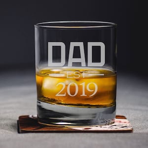 New Dad Whiskey Glass - Dad Established Custom Whiskey Glass - Personalized Whiskey Glass - Personalized Rocks Glass - Dad - Gift For Dad