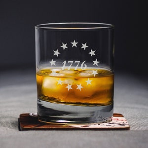 Betsy Ross Whiskey Glass | American Flag Whiskey Glass - 1776 Whiskey Glass - Betsy Ross - Whiskey Glass - Rocks Glass - Christmas Gift